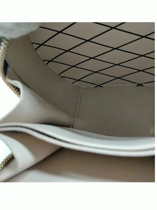 Authentic Louis Vuitton Petite Boite Chapeau Monogram Mini Crossbody Bag LV - Picture 14 of 16